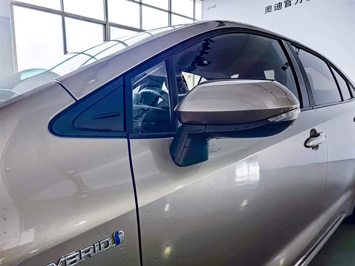 Toyota Corolla 2024 2024款 1.8L 智能电混双擎 精英版