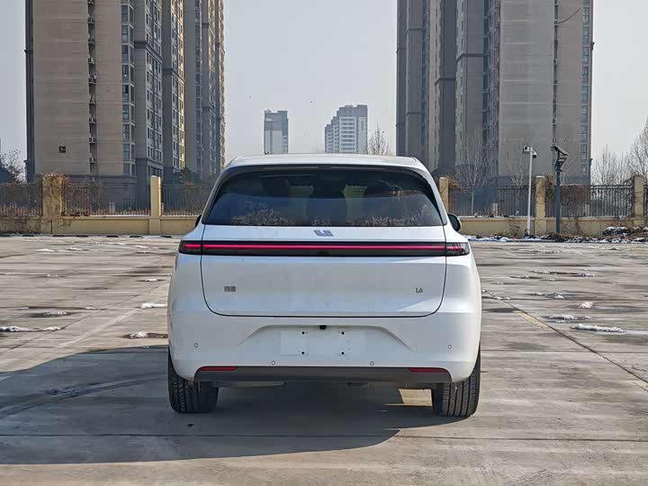 LiXiang L6 2025 2025款 Pro 智能焕新版