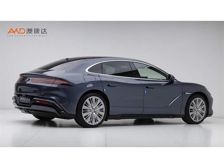 Denza Z9 2024 2024款 1100km 四驱Ultra版