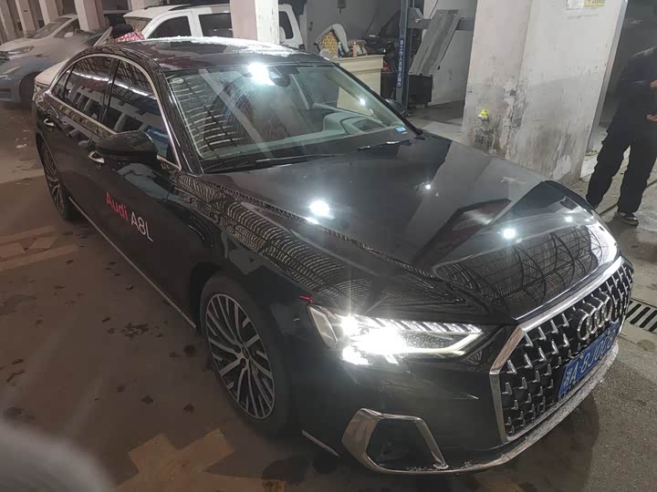 Audi A8 2024 2024款 A8L 55 TFSI quattro 旗舰型