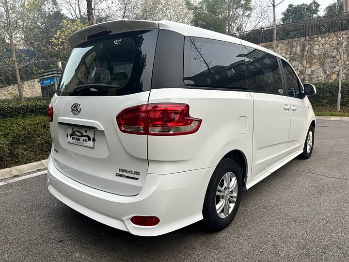 Maxus G10 2021 2021款 2.0T 自动精英版 汽油 7座