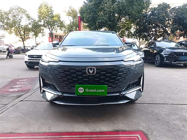 Changan UNI-K 2021 2021款 2.0T 尊贵型