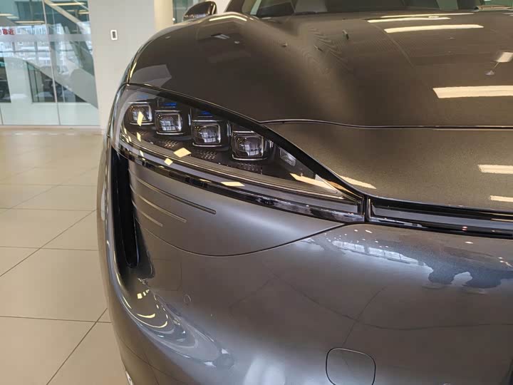 Luxeed R7 2025 2025款 增程 251km Max