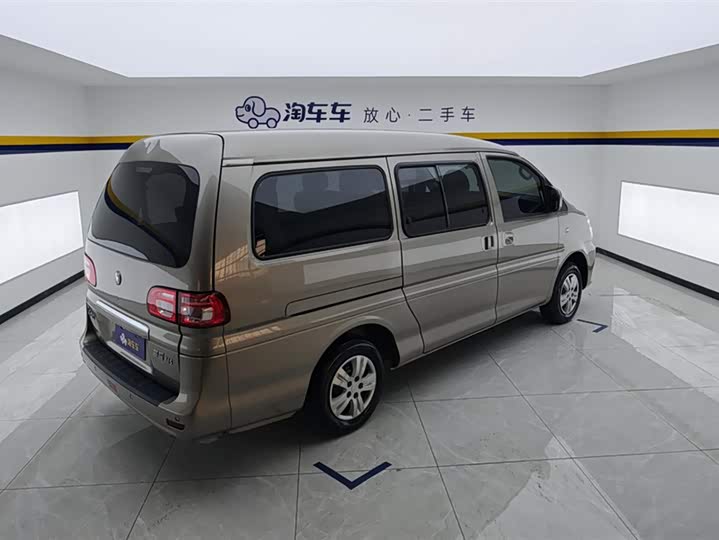 Dongfeng Forthing Lingzhi M5 2023 2023款 M5L 1.6L 基本型 7座