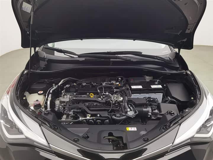 Toyota Izoa 2022 2022款 2.0L SPORT版