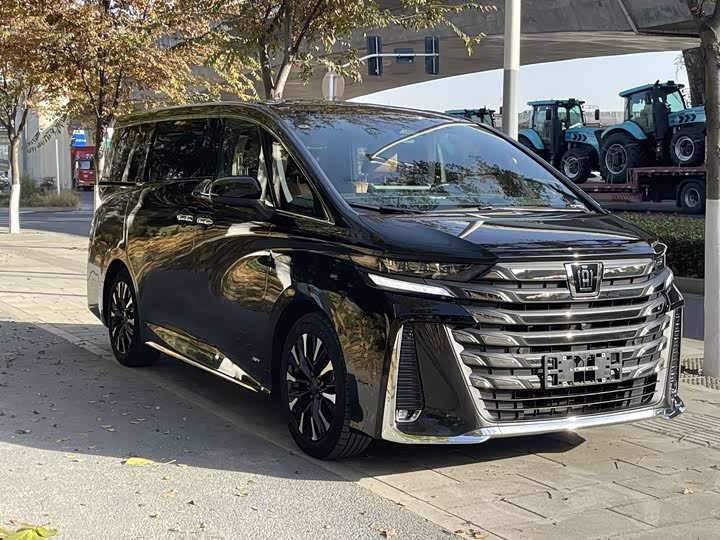 Toyota Vellfire 2024 2024款 皇冠 双擎 2.5L 至尊行政版