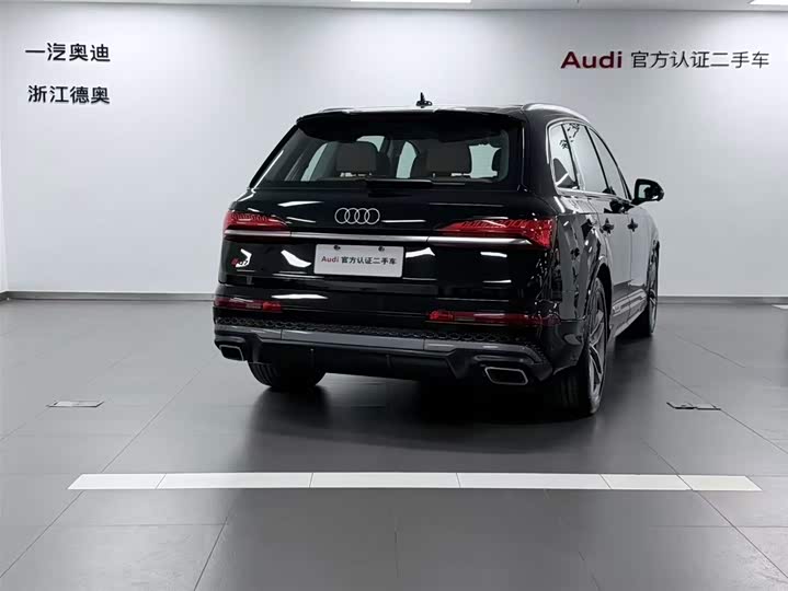 Audi Q7 2024 2024款 45 TFSI quattro S line运动型