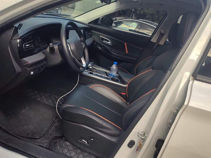 Changan Oshan X7 Plus 2022 2022款 1.5T 蓝鲸版自动尊贵型