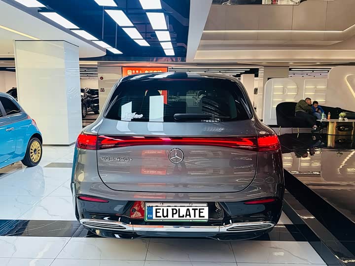 2023 Mercedes-Benz EQS SUV