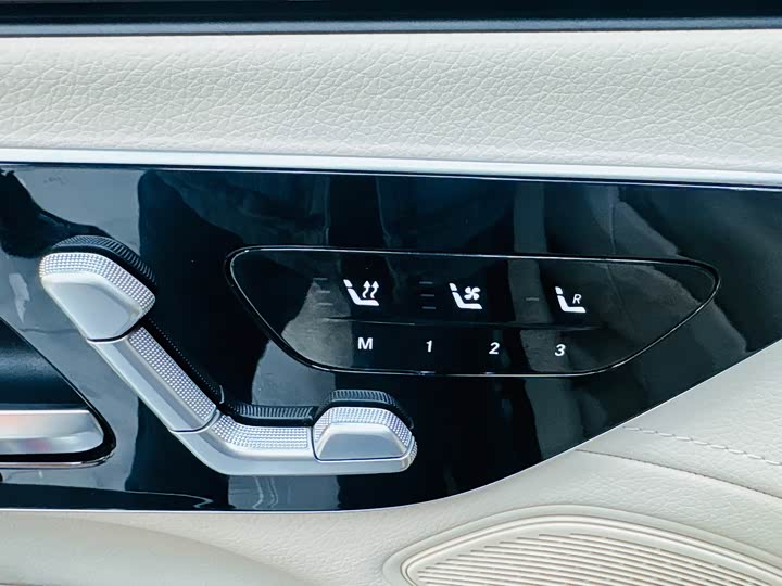 Mercedes-Benz EQS SUV 2023 2023款 450+