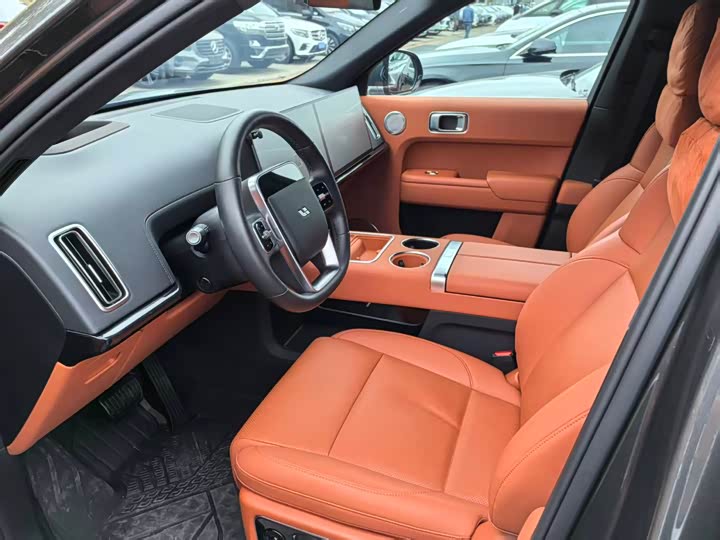 LiXiang L9 2025 2025款 Pro 智能焕新版