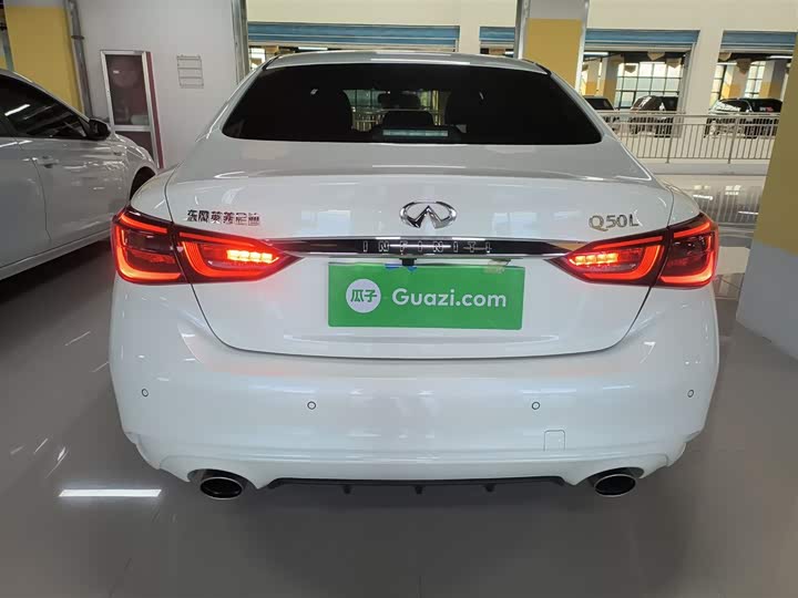 Infiniti Q50L 2018 2018款 2.0T 舒适版 国VI
