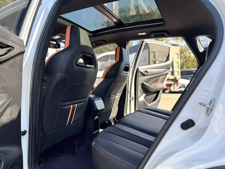 Changan Oshan X5 2022 2022款 运动版 1.5T DCT旋风冲锋