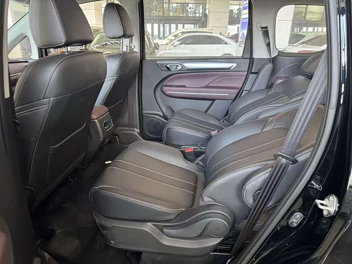 GAC Trumpchi M6 2023 2023款 PRO 270T DCT豪华版