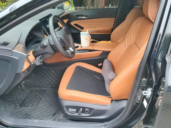 Toyota Avalon 2024 2024款 双擎 2.0L 豪华版