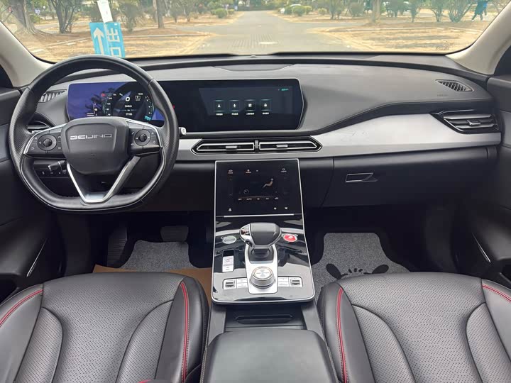 Beijing X7 2020 2020款 1.5TD DCT致尚版