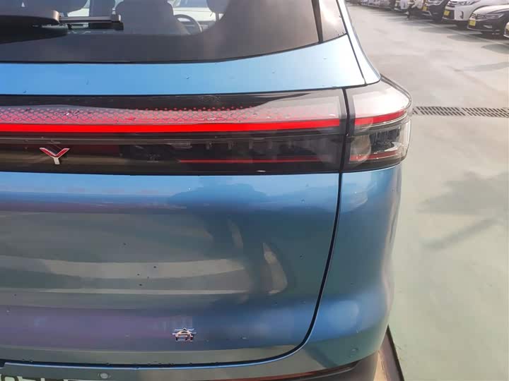 Chery Tiggo 8 Plus C-DM 2025 2025款 1.5T 116km 尊贵型 5座