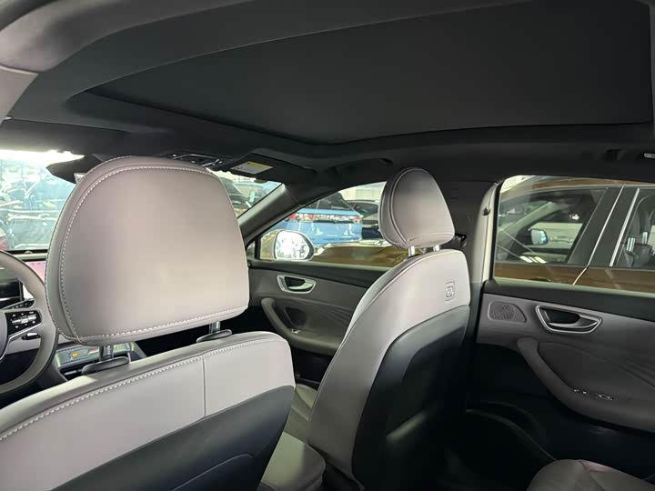 Roewe M7 DMH 2025 2025款 160km科技版