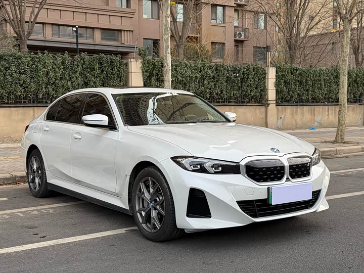 BMW i3 2025 2025款 eDrive 35 L