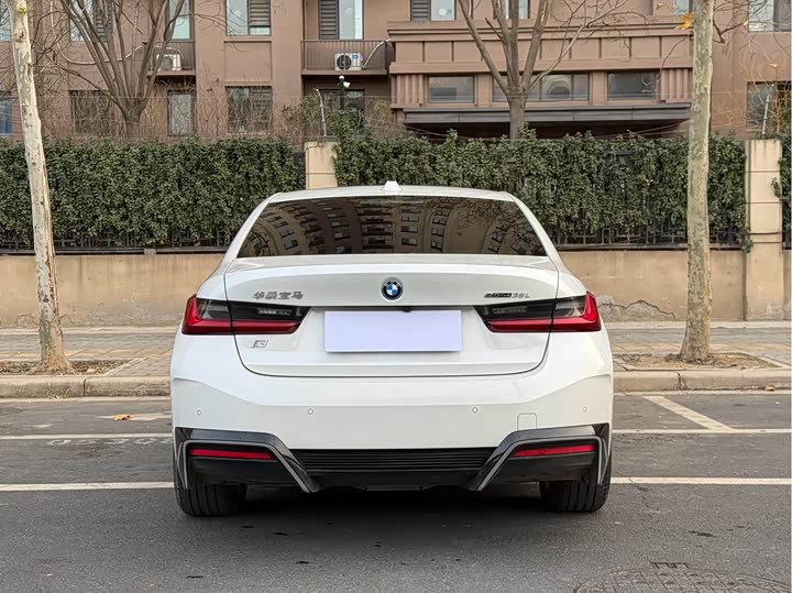 BMW i3 2025 2025款 eDrive 35 L