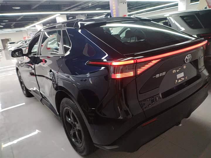 Toyota bZ4X 2022 2022款 四驱高性能PRO版