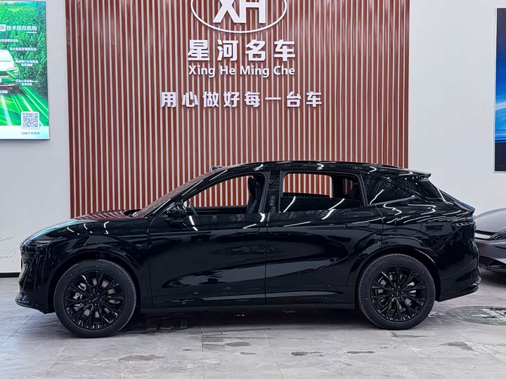 Zeekr 7X 2025 2025款 100kWh 长续航后驱智驾版