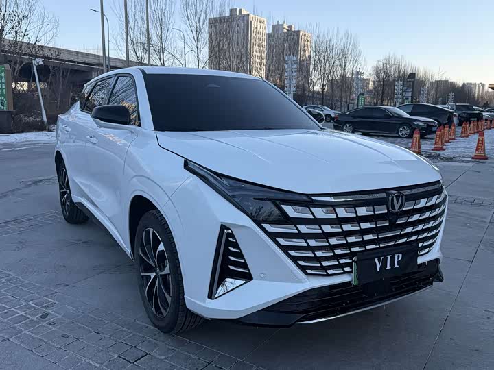 Changan UNI-Z Hybrid 2025 2025款 智慧新蓝鲸 125km 战舰版