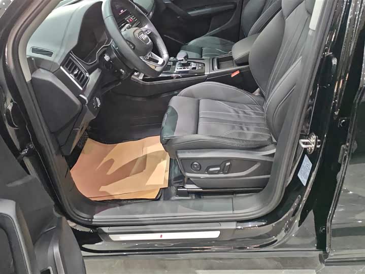 Audi Q5L Sportback 2022 2022款 45 TFSI 豪华型