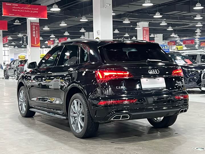 Audi Q5L 2025 2025款 40 TFSI 豪华动感型