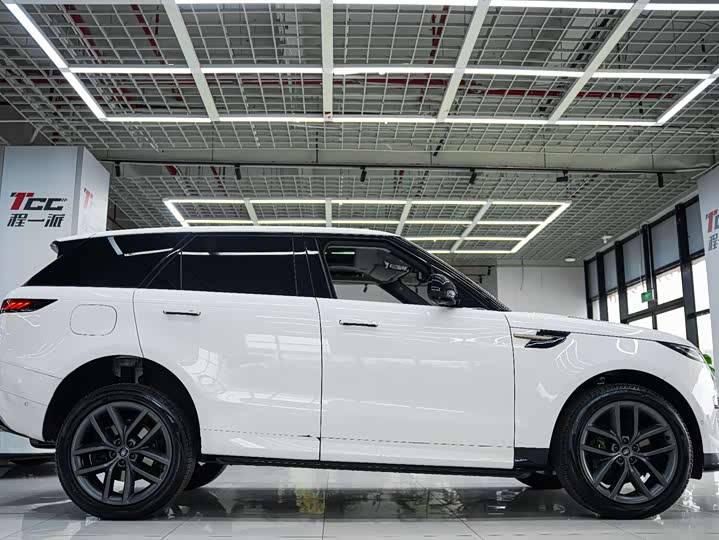 Land Rover Range Rover Sport 2024 2024款 400PS Dynamic HSE