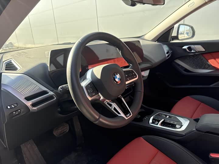 BMW 2 Series 2025 2025款 225L M运动曜夜套装