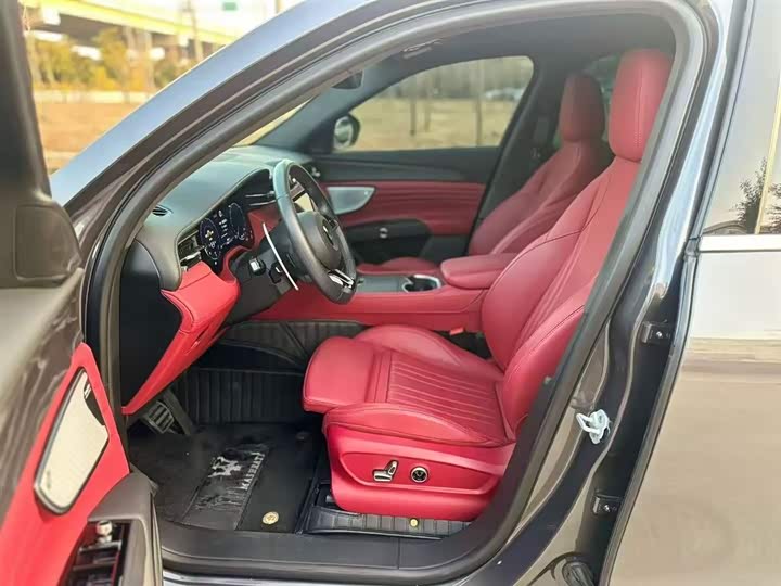 Maserati Grecale 2023 2023款 2.0T GT