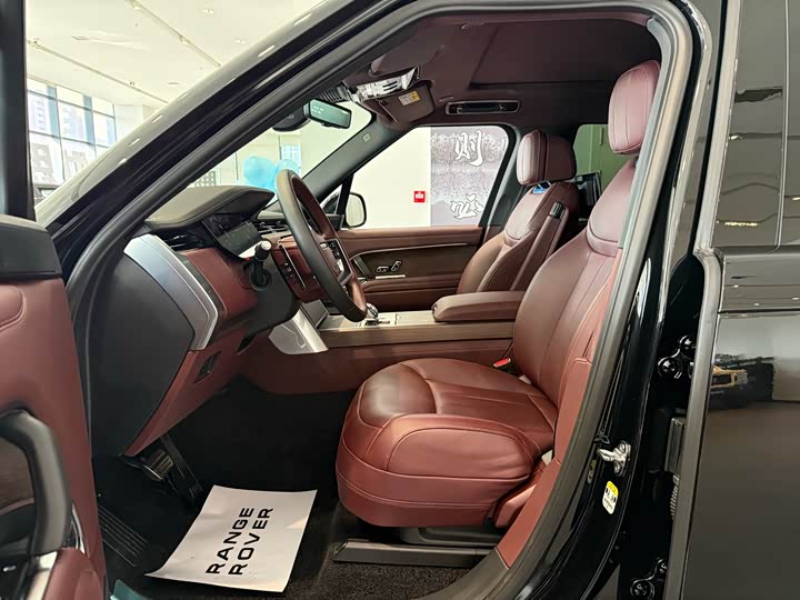 2025 Land Rover Range Rover