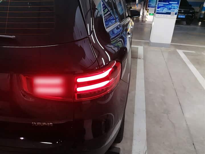 Mercedes-Benz GLB-Class 2024 2024款 改款 GLB 220 动感型