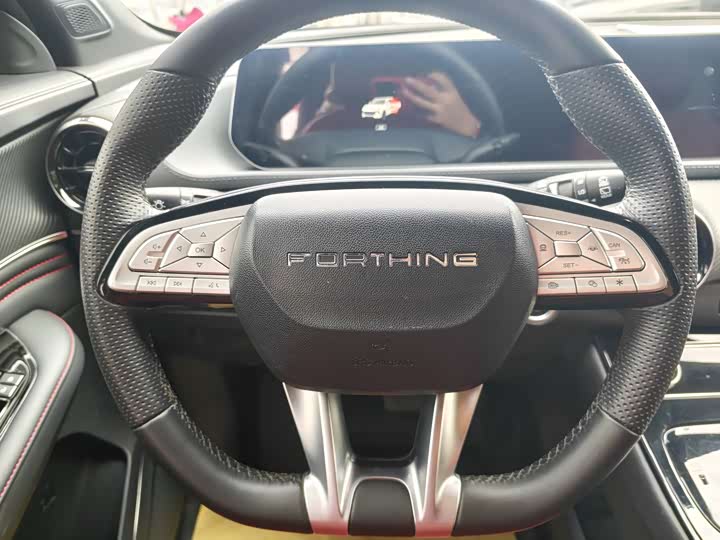 Dongfeng Forthing T5 EVO 2021 2021款 1.5TD DCT铂金版 热浪