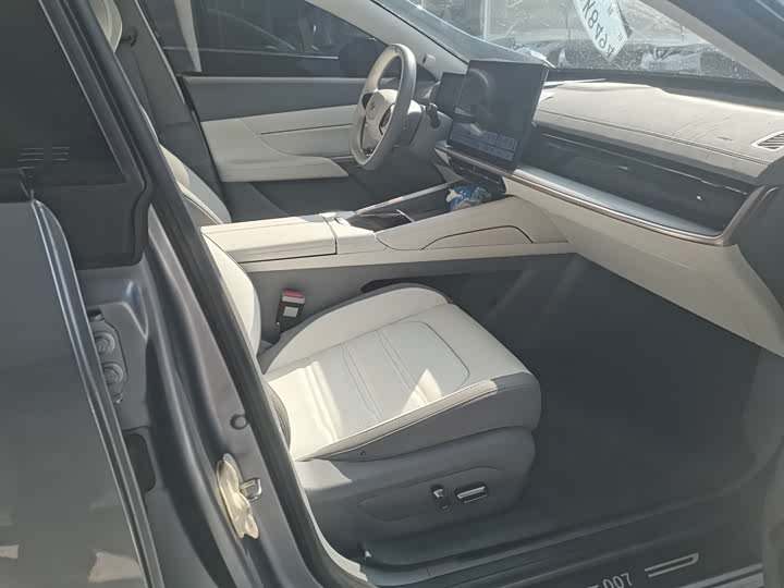 Dongfeng Yipai eπ 007 2024 2024款 纯电 540四驱Max版