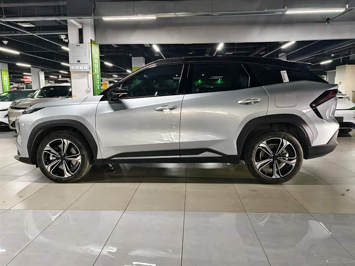 Geely Galaxy L7 2025 2025款 EM-i 115km 探索+版