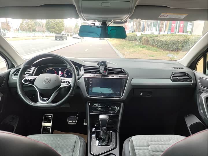 Volkswagen Tiguan X 2021 2021款 330TSI 两驱旗舰版