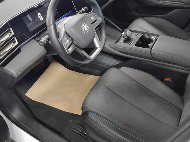 BYD Qin L 2025 2025款 DM-i 智驾版 120KM卓越型