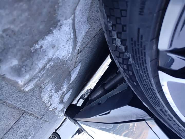 Changan UNI-V Hybrid 2024 2024款 蓝鲸智电iDD 136km 智尊型