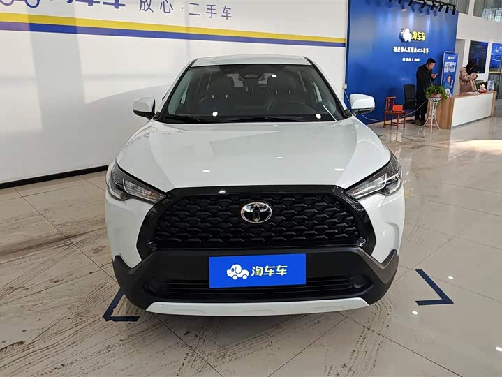 Toyota Corolla Cross 2024 2024款 2.0L 智能电混双擎 先锋版