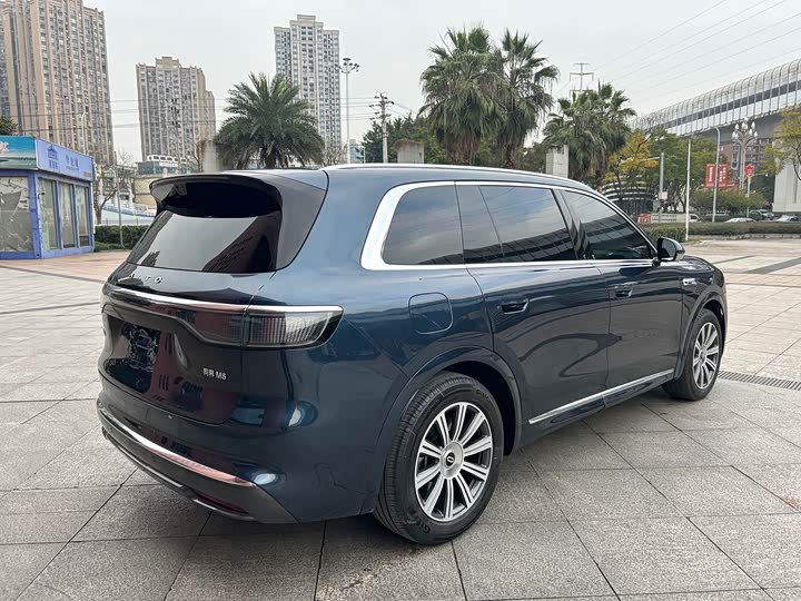 Aito M8 2025 2025款 增程 Max+版 53.4kWh 5座版