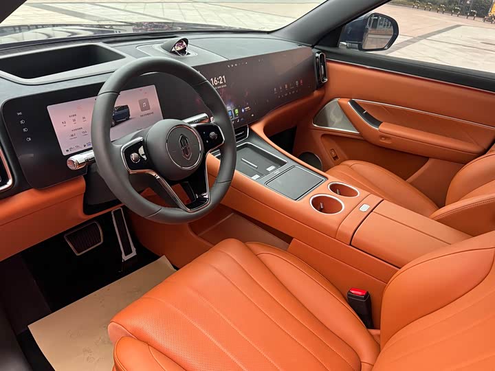 Aito M8 2025 2025款 增程 Max+版 53.4kWh 5座版