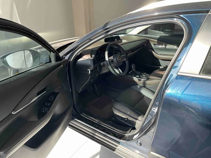 Mazda CX-30 2022 2022款 2.0L 自动嘉悦型