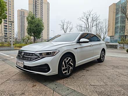 Volkswagen Sagitar L 2025 2025款 300TSI DSG超越版