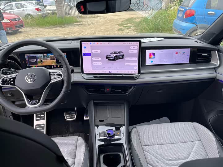 Volkswagen Tayron 2025 2025款 探岳L 380TSI 四驱豪华Easy包