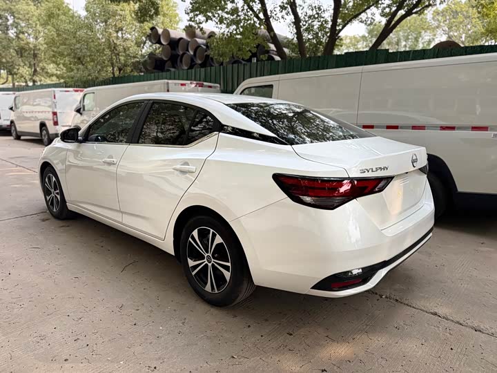 Nissan Sylphy 2026 2026款 1.6L CVT省心版