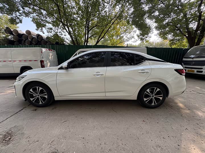 Nissan Sylphy 2026 2026款 1.6L CVT省心版