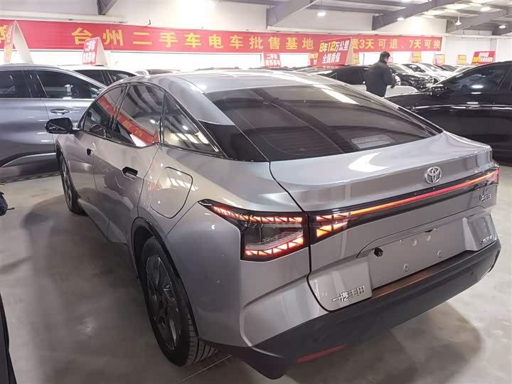 Toyota bZ3 2024 2024款 517km 精英 PRO
