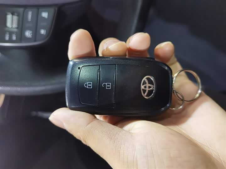 Toyota bZ3 2024 2024款 517km 精英 PRO